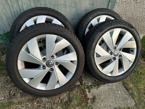 VW Golf 8 zimná sada 205/50R17 5x112 - 2