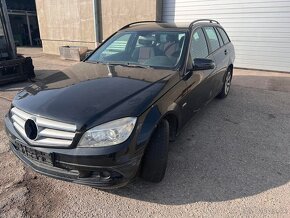 Predám náhradné diely na Mercedes-benz C W204 benzín - 2