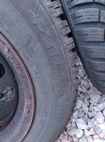 Predám zimné pneumatiky 165/70 R14  81T - 2