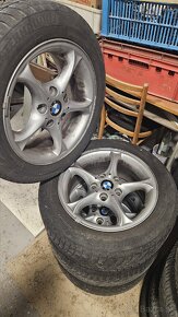 Al R16" + plechové R15" disky na BMW 3 - 2