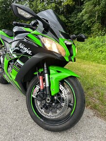 Kawasaki Ninja zx10R - 2