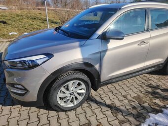 Hyundai Tucson - 2