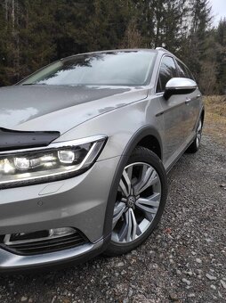 Volkswagen Passat Alltrack 2.0 TDI 4 Motion - 2