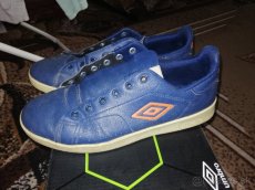 Tenisky v. 38, UMBRO - 2