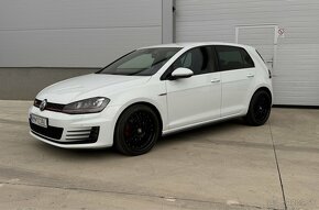 VW Golf GTI 2.0 TSI DSG - 2