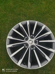 5x112 r19 orig.Skoda Superb 3 TRINITY - 2