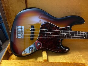 Fender AVRI 2002 American Vintage Jazz Bass - 2