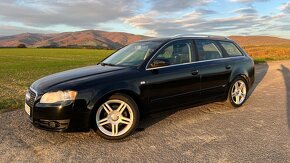 Audi A4 2,0 TDi Quattro S-LINE - 2