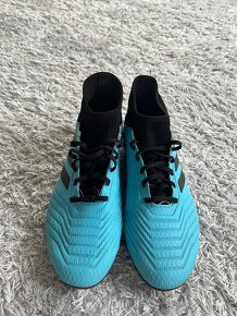 Predám kopačky adidas predátor 19.1 FG - 2