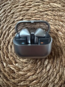 Samsung galaxy Buds 3 Pro - 2