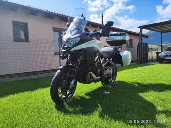 HONDA CROSSRUNNER VFR 800 X - 2