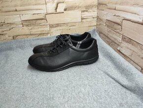 Ecco 40 - dámske kožené čierne topánky - 2