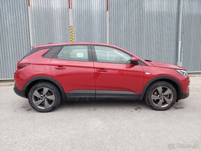 Opel Grandland X hybrid 1.6 Turbo + elektro AT8 68'000 km - 2