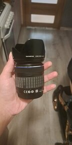 Olympus lens hood LH 61c - 2