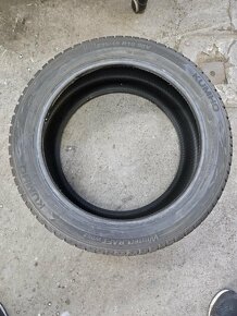 Kumho WP52 235/45 R18 98 V Zimné - 2