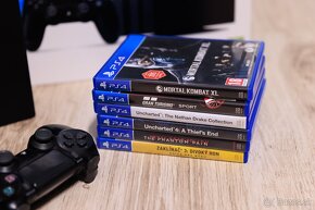 Playstation 4 PRO 1TB - 2