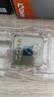 Ryzen 3 2200g - 2