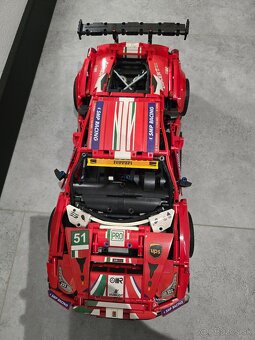 Predam original LEGO Technic 42125 Ferrari 488 GTE - 2