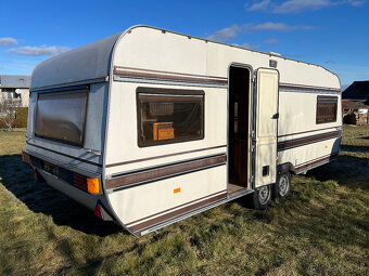 Karavan Hobby Prestige dvounáprava - 2