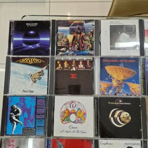 CD-čka...DEEP PURPLE,IRON MAIDEN,ROBERT PLANT,LED ZEPPELIN.. - 2