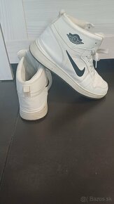 Na predaj botasky Nike - 2