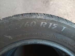 195/60 R15 - 2