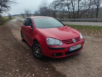 Volkswagen Golf V 1.9TDI - 2