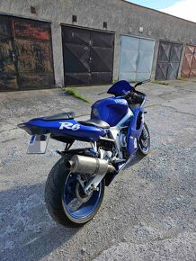 Yamaha r6 - 2