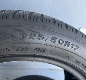 225/50 R17 Zimne Dunlop Top Tav - 2