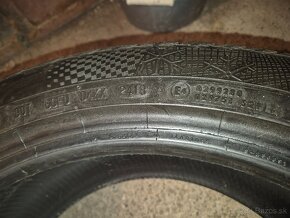 Zimné Continental 235/45 R18 94V - 2