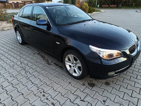 BMW e60 3.0i Benzín Sporty, výhřev, kafas, dynamic xenon - 2