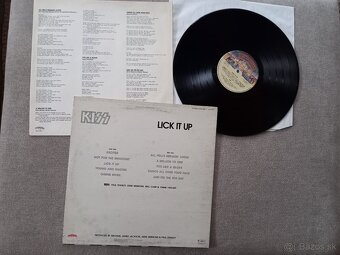 KISS  „Lick It Up„ /Casablanca  1983/+orig. vnut ob/texty , - 2