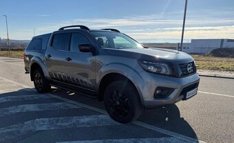 Nissan Navara 2.3 DCI DoubleCab - 2