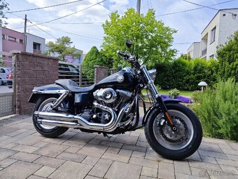 Harley davidson Fat Bob - 2