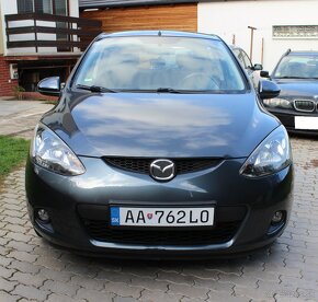 • MAZDA 2 1.3i, 55 kW, benzín, r.v. 2011 • - 2