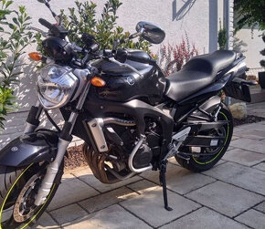 Padák Yamaha FZ6 2004-2011 - 2