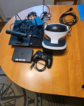 Playstation 4 Pro + VR - 2