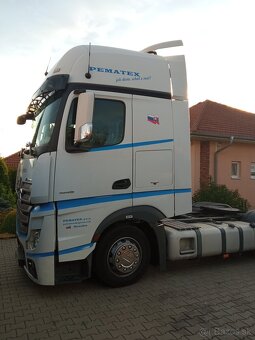 predám tahac - Mercedes Actros - 2