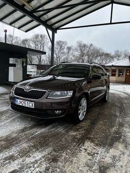 Škoda Octavia Combi 2.0 TDI L&K 4x4 DSG - 2