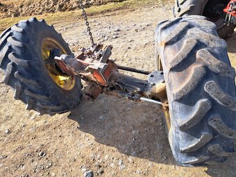 PREDNY NAHON,TAZKA NAPRAVA TRAKTOR ZETOR - 2