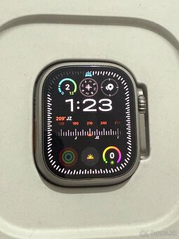 Predám Apple Watch Ultra 2 49mm Natural Titan Stav nových - 2