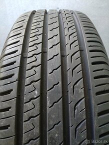 215/65 R 17 letné. - 2