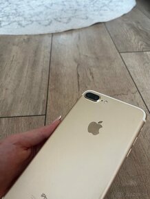 iPhone 7 plus zlaty - 2
