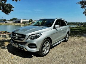 Mercedes Benz GLE 350d, 2019, SK auto, servisná história - 2