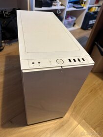 Fractal Design Define R5 Komponenty PC - 2