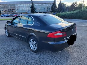 Škoda-superb 2.0 tdi  DSG - 2