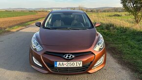 Hyundai I30 1.4i MPI DOHC Classic - 2