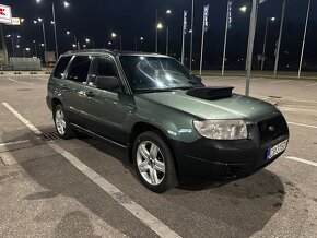 Subaru Forester SG - 2