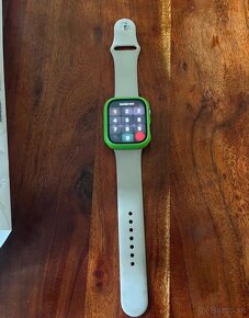 Apple Watch 8 45mm - 2