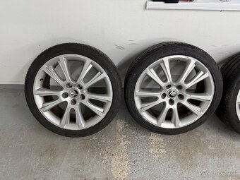 Originál letná sada Škoda RS Zenith 5x112 R18, 225/40 R18 - 2